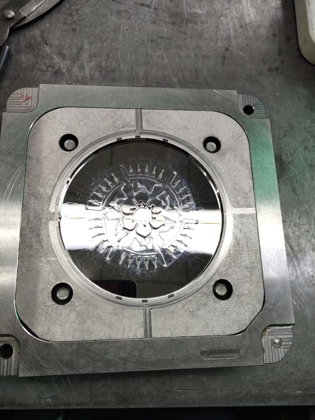 模具抛光
